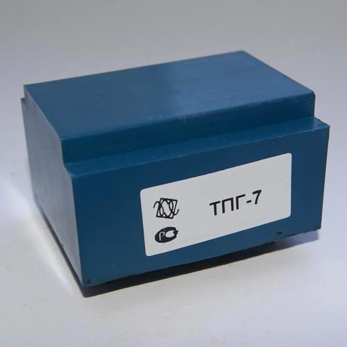 Однофазный трансформатор напряжения ТПГ-7